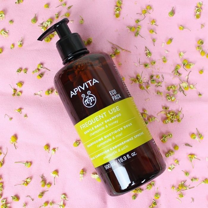 Apivita Frequent Use Gentle Daily Shampoo With Chamomile & Honey 500ml - Image 3